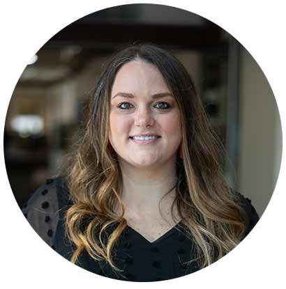 Lincensed Guardian Insurance Agent Barbara Adams headshot